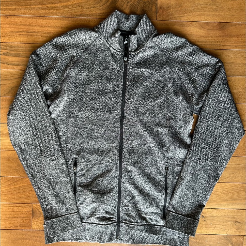 🍋Lululemon Men’s Engineered Warmth Jacket Size Medium
